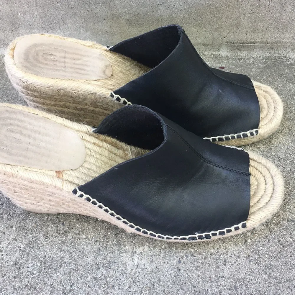 Gap Black Leather Espadrille Wedges Size 9.5 Slip On EUC